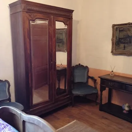 Dans Maison De Maitre Table D 'hotes * Saint-Beauzeil